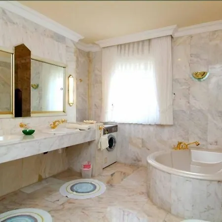 Διαμέρισμα Penthouse Vistamar Mit Beheiztem Gemeinschaftspool